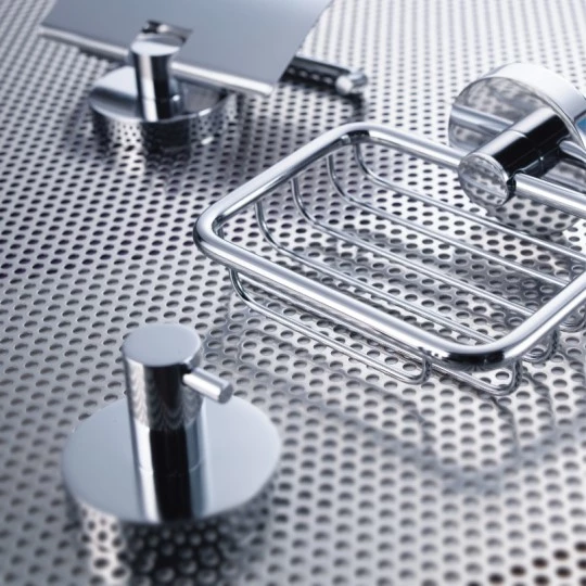6810 Accesorios de baño sencillos